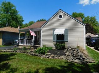 268 Rumbold Ave, North Tonawanda, NY 14120
