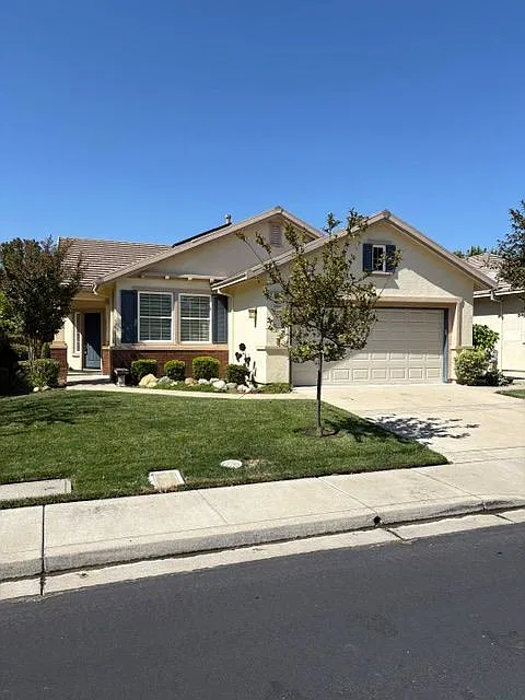 2 bed, 2.0 bath, 1364 sqft, $3,150 — Photo 1