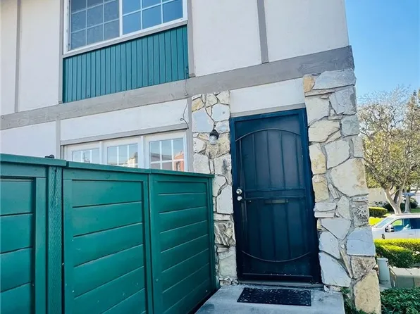 8228 Haseltine Grn, Buena Park, CA 90621