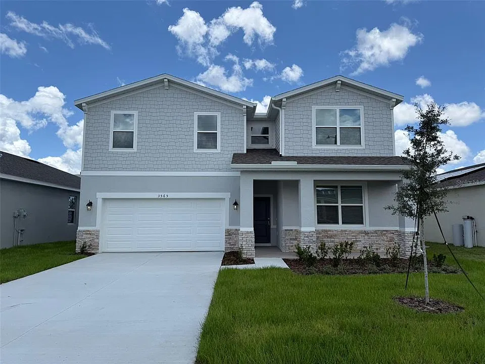 3565 Dahlia Dr