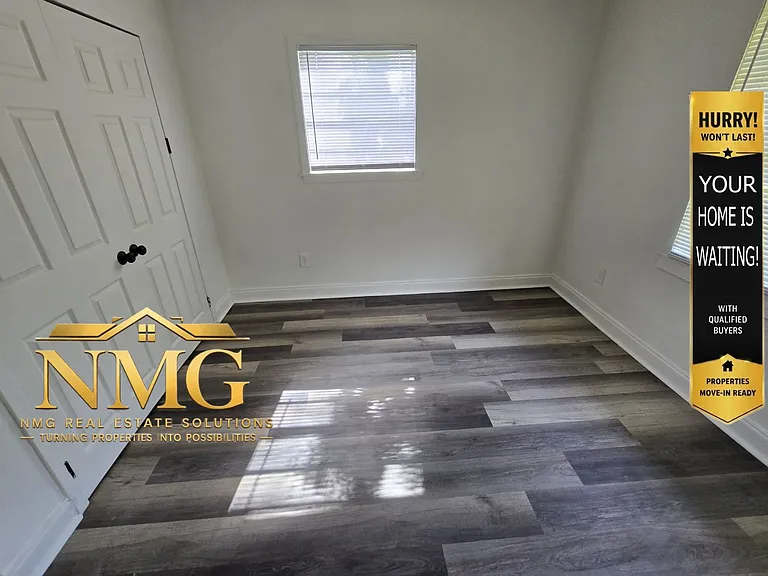 3084 Fleetwood Dr — Photo 8