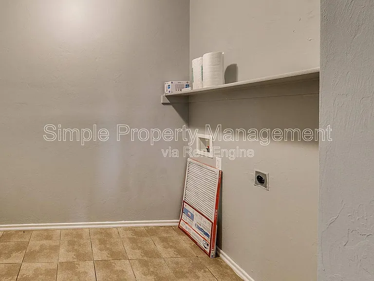 18020 Cerrado Cir — Photo 22