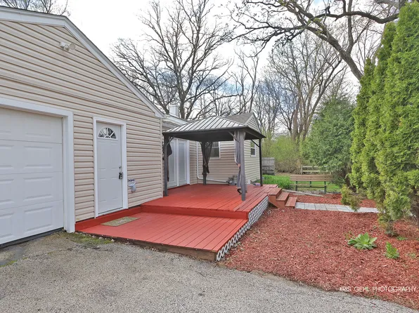 21535 W Sarah Dr, Lake Villa, IL 60046