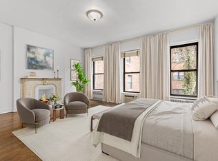 121 E 61st St #UP, New York, NY 10065