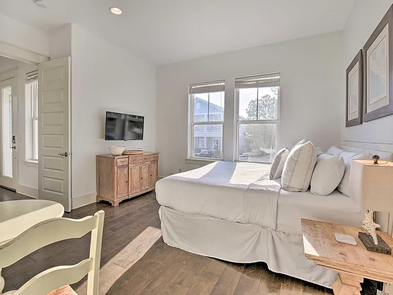 362 Gulfview Cir — Photo 16