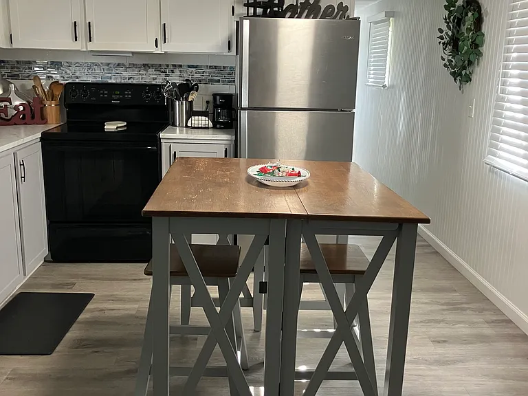 4427 Calm Harbor St — Photo 3