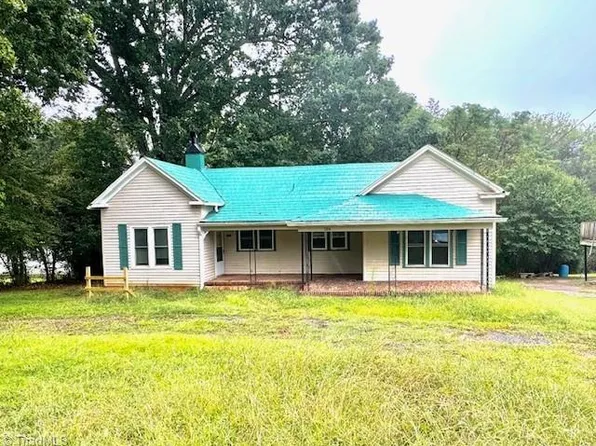 1204/1204 Ellett Ave, Eden, NC 27288