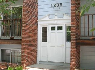 1206 Whilden Pl APT J, Greensboro, NC 27408