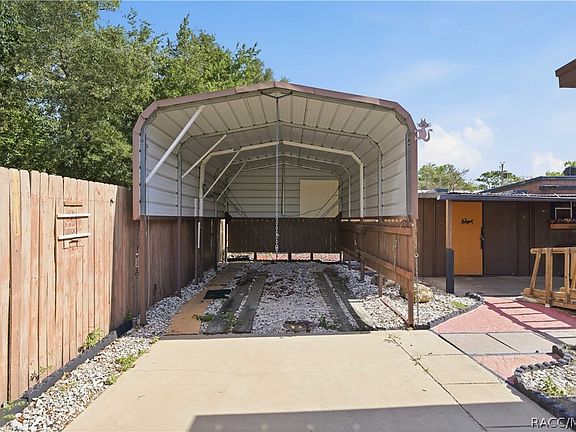 4th image of 7509 W Merry Ln