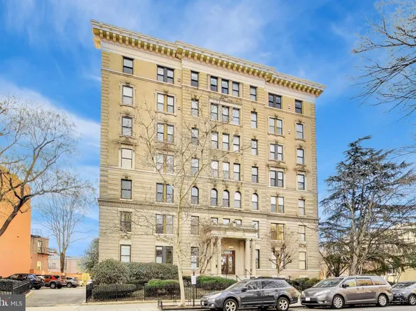 1830 17th St NW APT 501, Washington, DC 20009