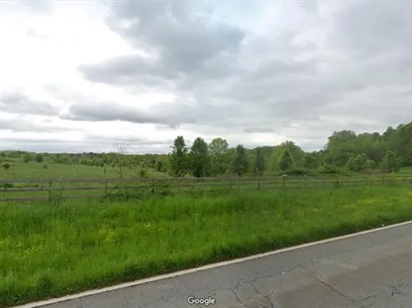 4967 Union Church Rd, Flowery Branch, GA 30542