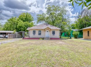 623 N High St, Uvalde, TX 78801
