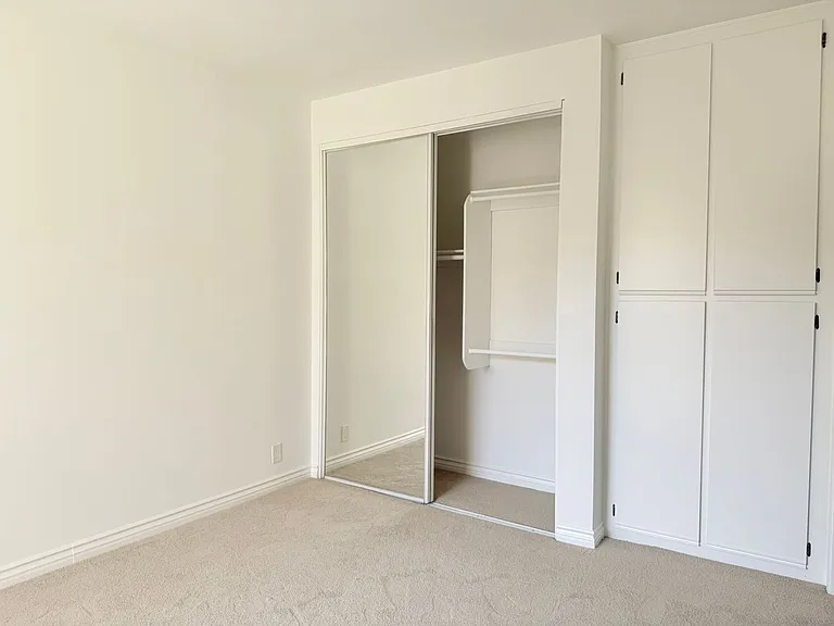 Perfectly situated 2 bedroom and 2 bathroom ! — Photo 23