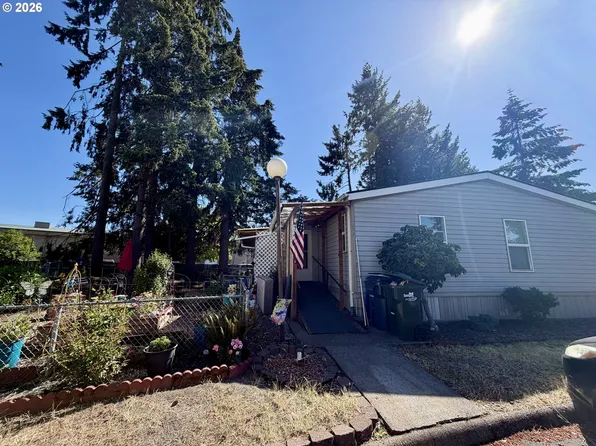 2145 31st St, Springfield, OR 97477