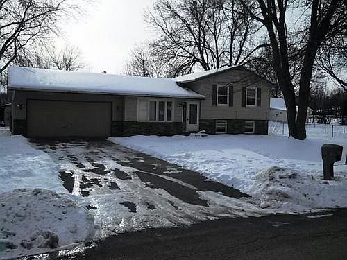 1st image of 5011 Valentine Pl