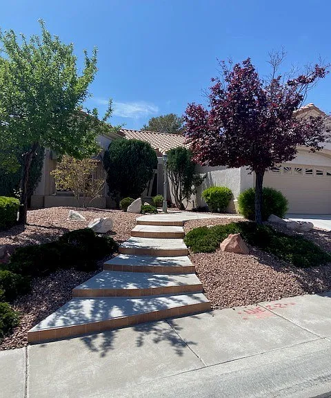 10013 Woodhouse Dr — Photo 1
