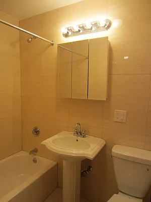 Rented by Majesty Management | media 38