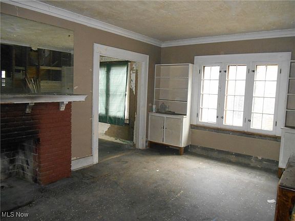 26th image of 1683 Juanita Ave