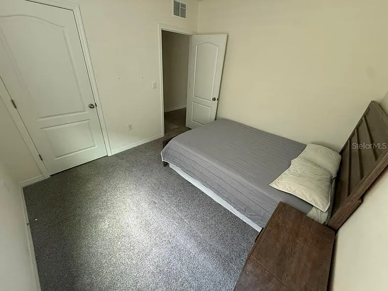 659 Park Place Blvd — Photo 11