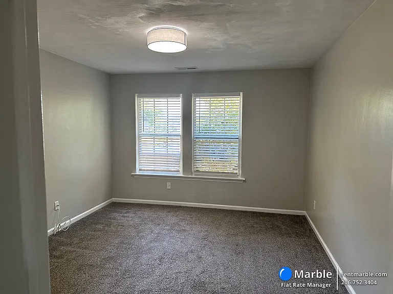 827 Mission Ave — Photo 32