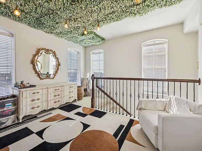 2207 Austin St — Photo 21