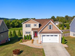 58 Hull Hills Ln, Staunton, VA 24401