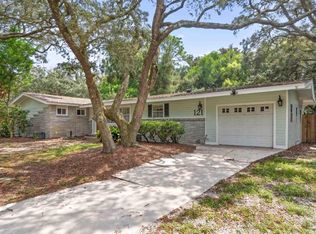 121 Gilmore Dr, Gulf Breeze, FL 32561