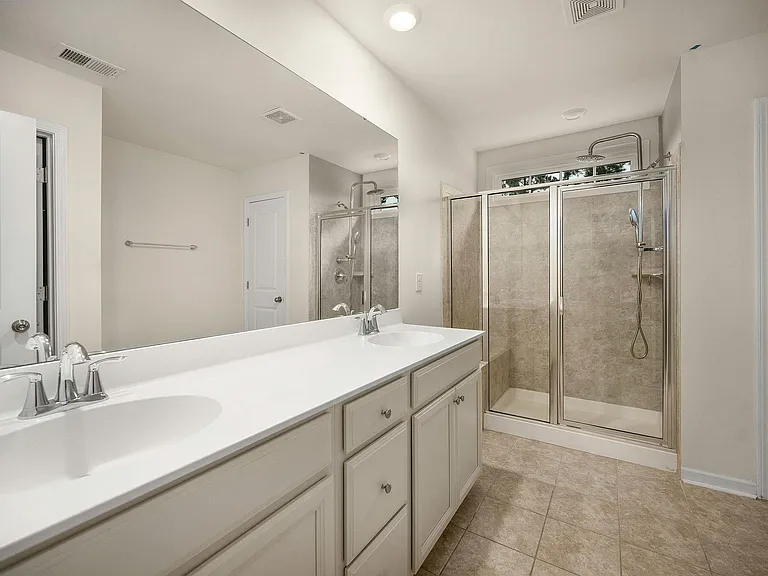 694 Redbud Ln — Photo 15