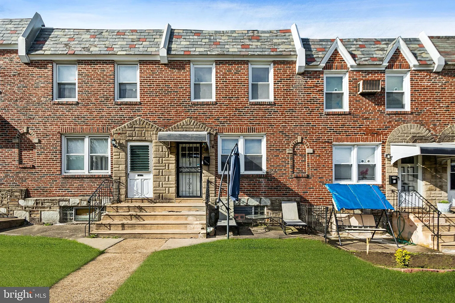 1654 Benner St photo 1