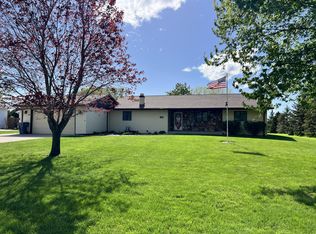 3702 Lakeview Dr, Norfolk, NE 68701