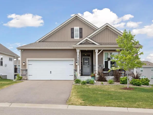 13693 Applewood Trl, Rosemount, MN 55068