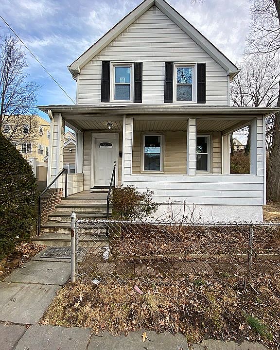 1st image of 44 Woodbine St