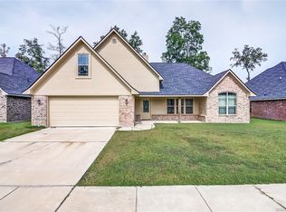 220 Southern Creek Cir, Haughton, LA 71037