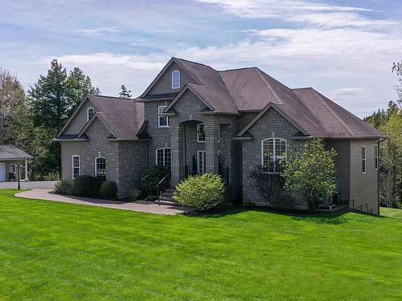 2nd image of 120 Briancrest Rd