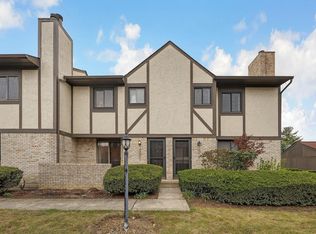 5280 Wood Run Blvd, Columbus, OH 43220