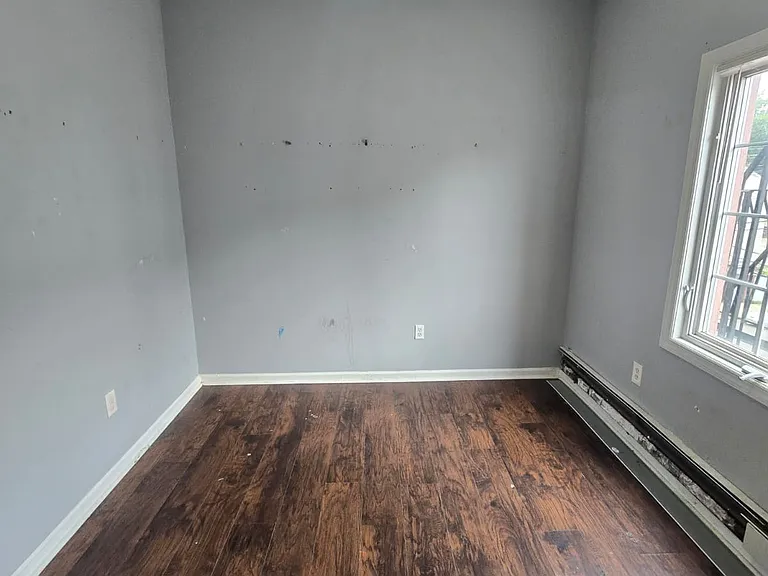 216 3rd St #3B — Photo 4
