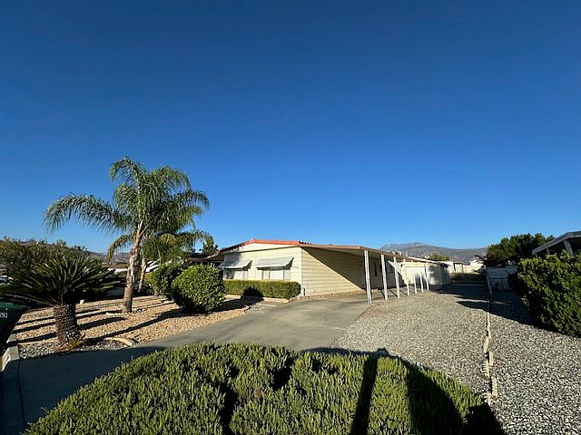 1st image of 24966 Wendell Dr