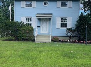 29 Forest Dr, Albany, NY