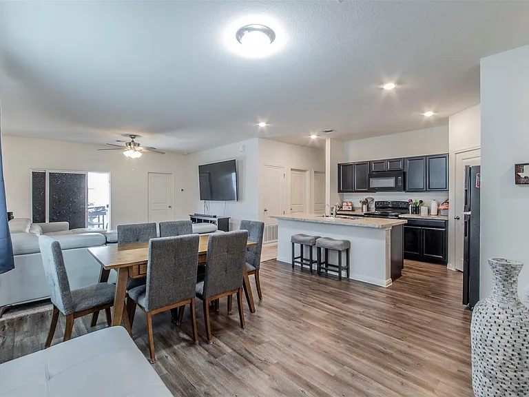 298 Shiro Dr — Photo 8