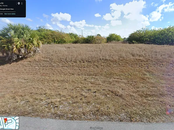 9014 W Crow Cir, Labelle, FL 33935