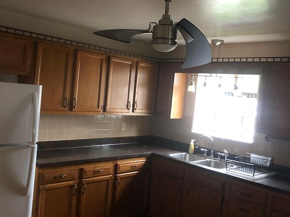 2nd image of 9000 California Ave #1