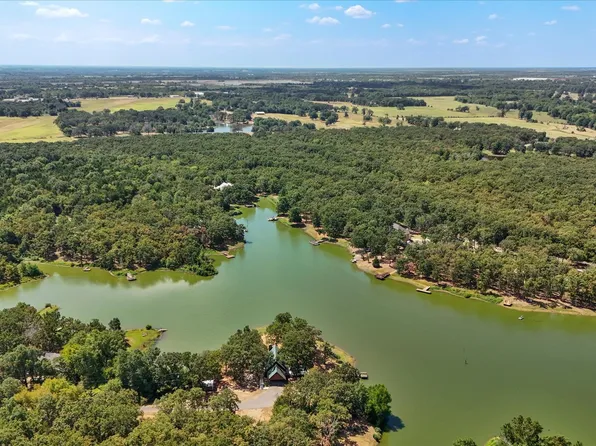 3415 Tiger Town Rd, Paris, TX 75460