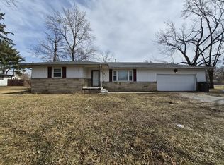 2703 Kristen Dr E, Indianapolis, IN 46218