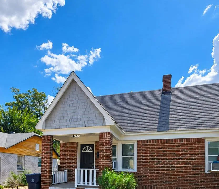 Duplex 3146 NW 15th St