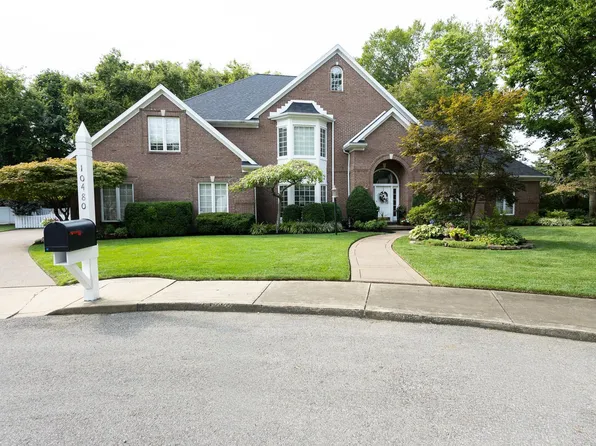 10480 Waterford Pl, Newburgh, IN 47630