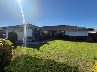208 Bell Ave, Lompoc, CA 93436