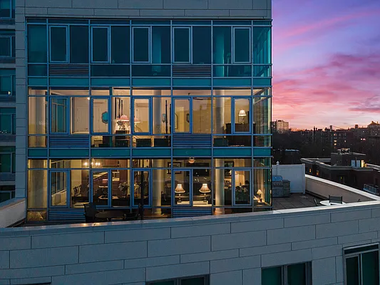 Sold by Julia B Fee Sotheby's International Realty | media 1