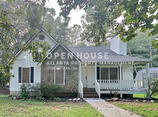 20 Tracey Ln, Dallas, GA 30132