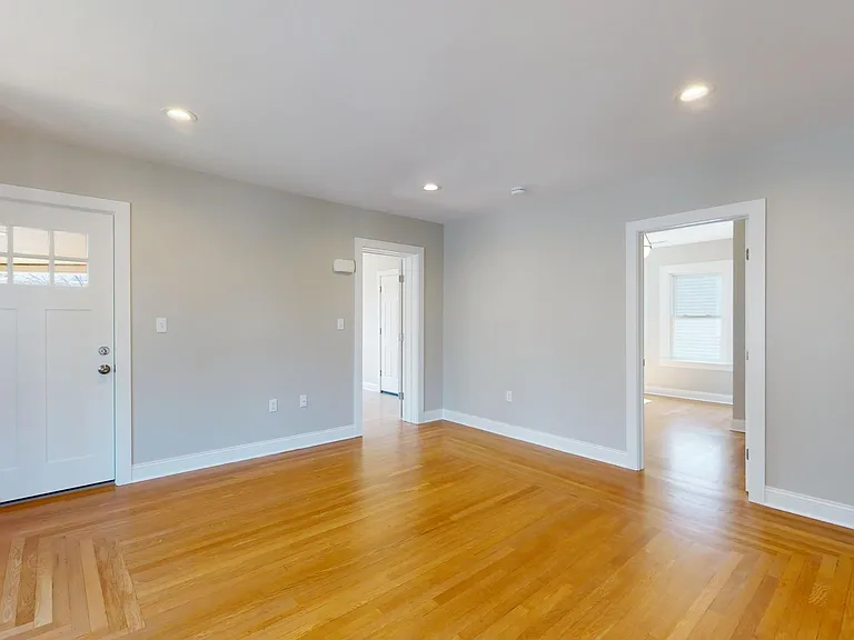 37 Harrison Ave #37 — Photo 5