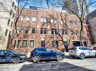 2035 N Orleans St #4W, Chicago, IL 60614